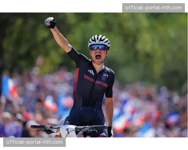 车手积分榜分析：仅差45分，范德普尔与皮德科克的世界杯总冠军之争进入白热化